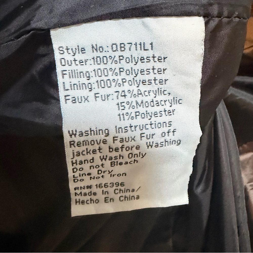 Elegant Brown Puffer Jacket with Faux Fur Trim - Picture 9 of 11